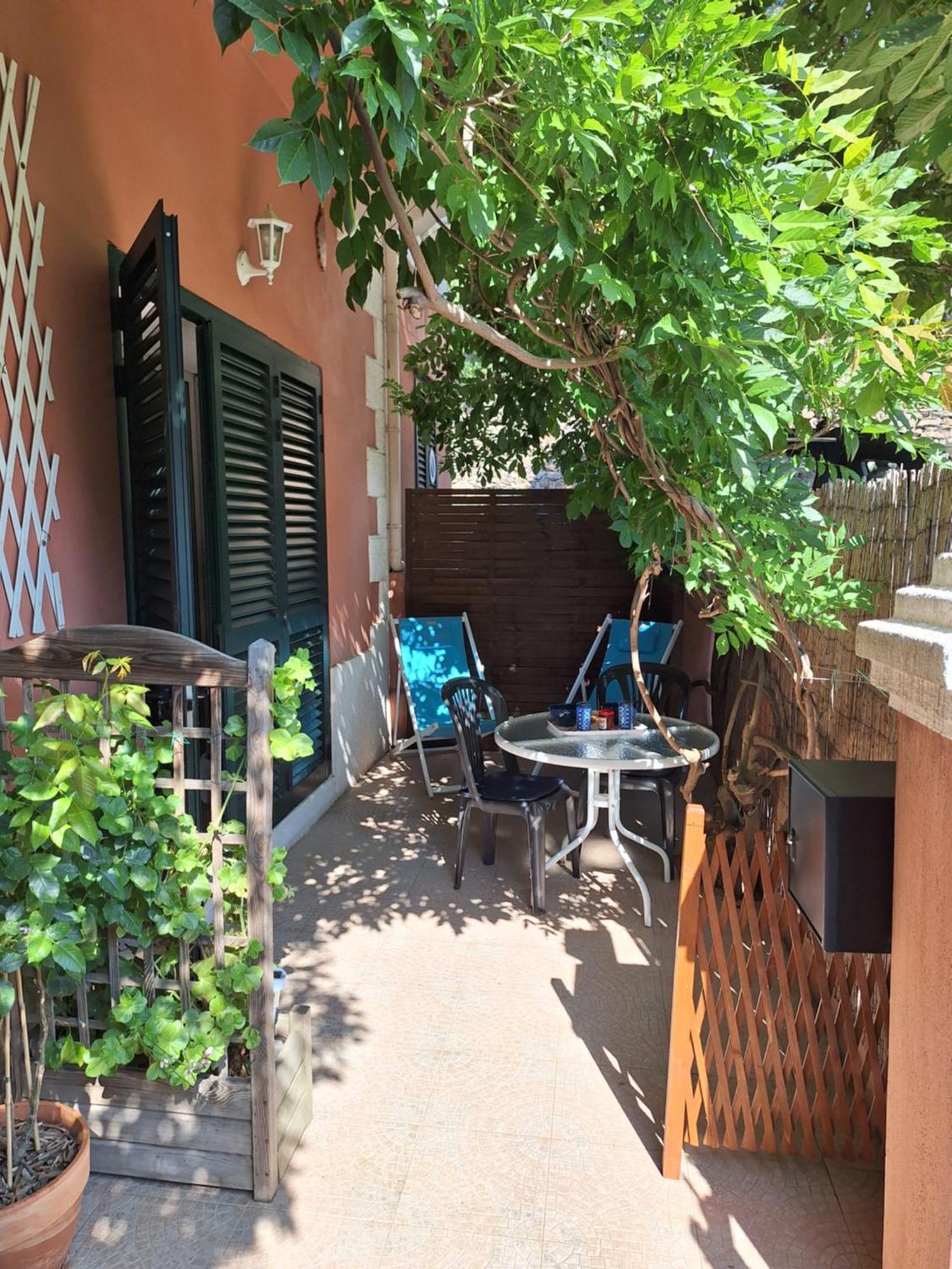 Le Clos Osteria Barbaggio 外观 照片